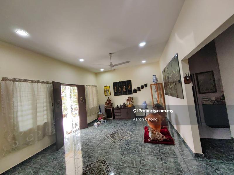 Bungalow House for Sale in Seksyen 4, Petaling Jaya by Aaron Chong - iProperty.com.my