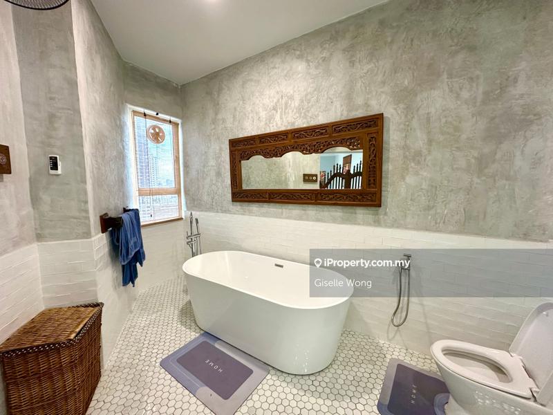 Condominium for Sale in Silverton Condominium by Giselle Wong - iProperty.com.my