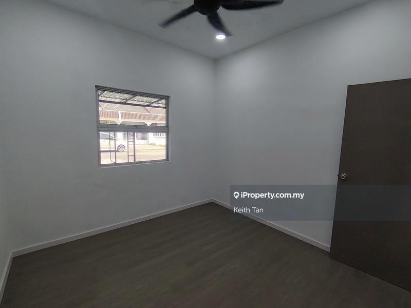1-storey Terraced House for Sale in Taman Ayer Keroh Heights, Ayer Keroh by Keith Tan - iProperty.com.my