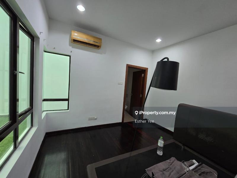 Rumah Berangkai 3.5 Tingkat untuk Dijual di Duta Suria, Ampang oleh Esther Yee - iProperty.com.my