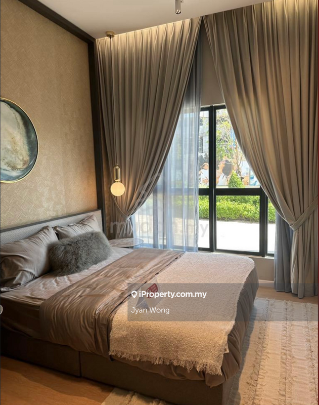 For Sale - Cove Residence