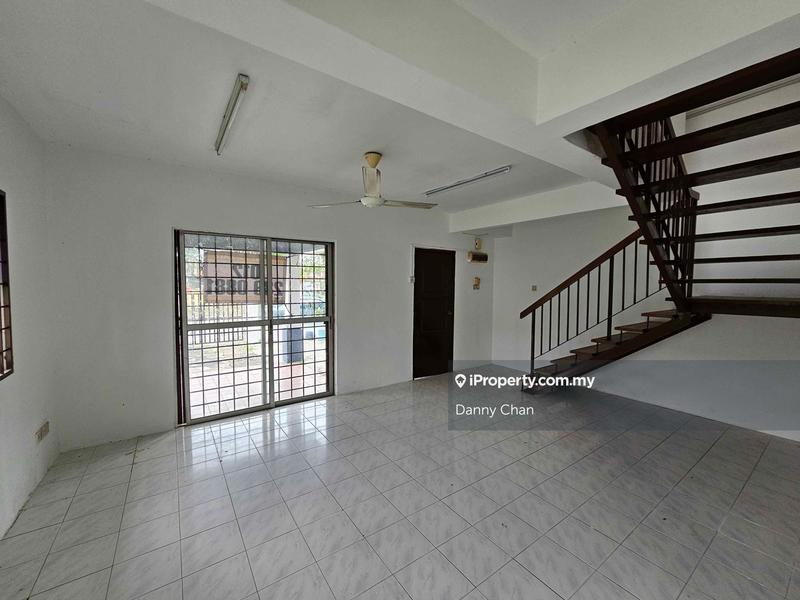 2-storey Terraced House for Sale in Laman Bakawali, Nilai by Danny Chan - iProperty.com.my