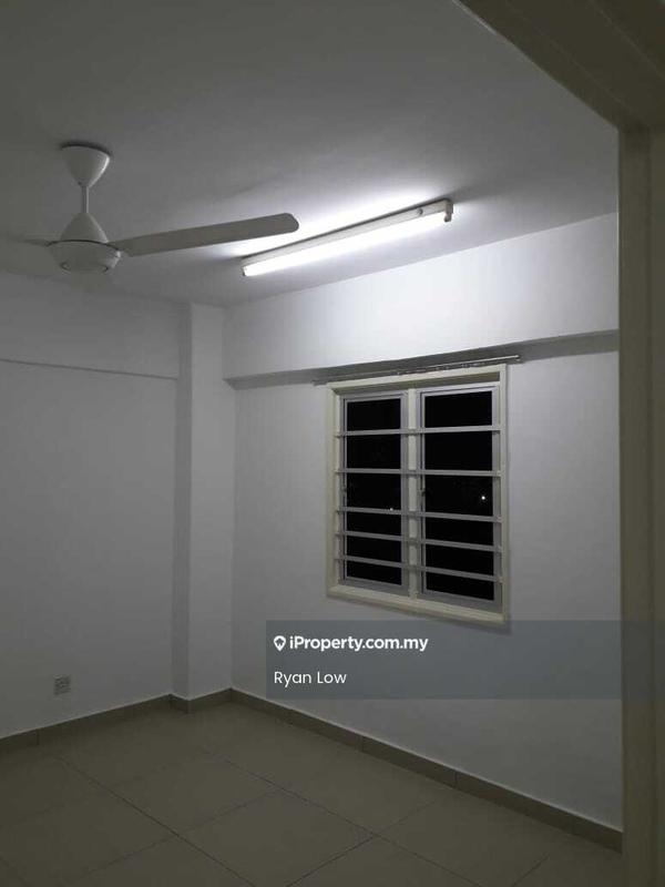 Pangsapuri untuk Dijual di Apartment Sri Rakyat oleh Ryan Low - Interior - iProperty.com.my