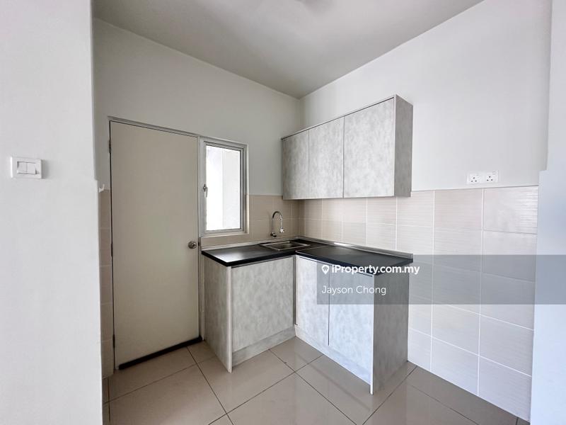 Kediaman Servis untuk Dijual di Maxim Residences oleh Jayson Chong - iProperty.com.my