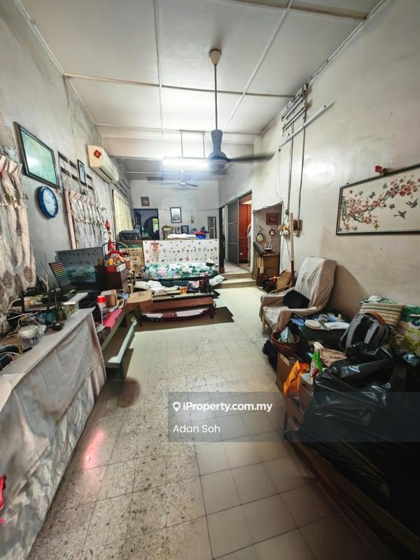 1-storey Terraced House untuk Dijual di Kepong Baru, Kepong oleh Adan Soh - Living Room - iProperty.com.my
