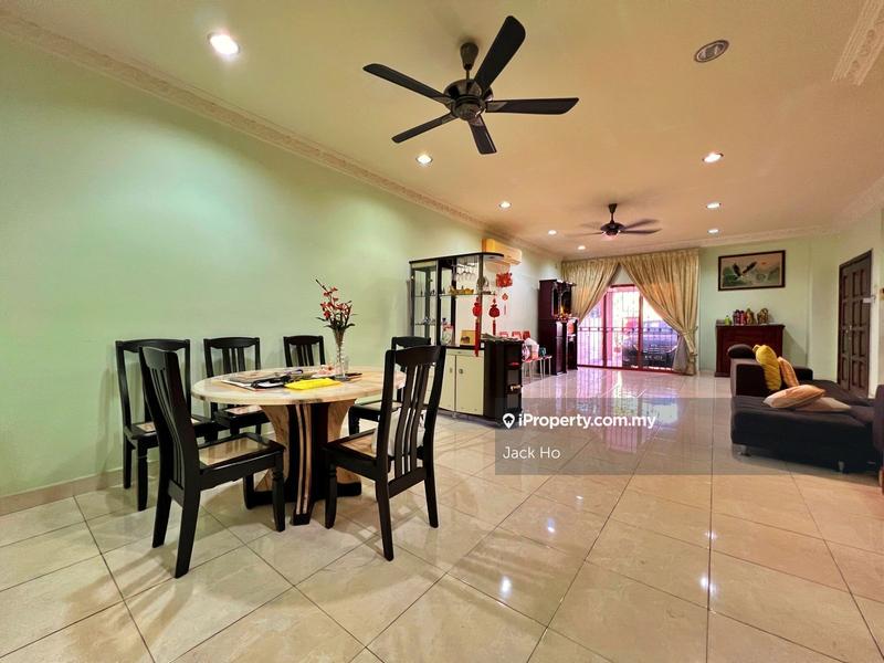 Rumah Berkembar untuk Dijual di UEP Subang Jaya, Subang Jaya oleh Jack Ho - iProperty.com.my