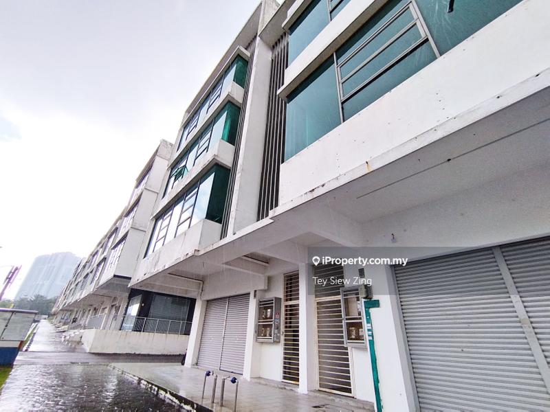 Kedai-Pejabat untuk Dijual di D'alpinia, Puchong oleh Tey Siew Zing - iProperty.com.my