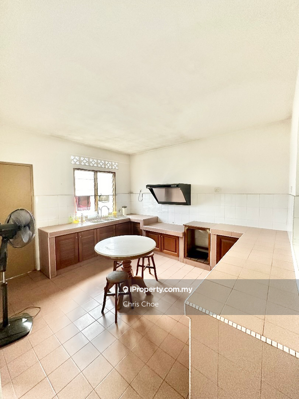 Bungalow House untuk Dijual di Seksyen 17, Petaling Jaya oleh Chris Choe - iProperty.com.my