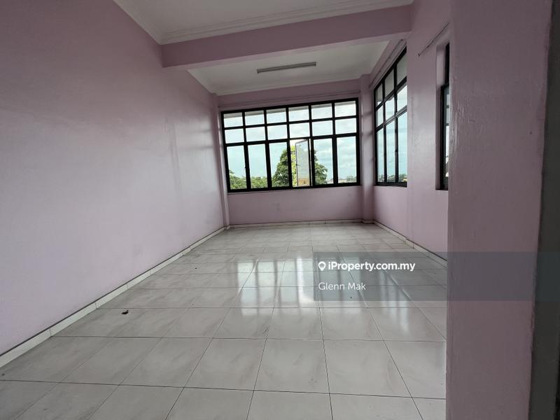 Banglo untuk Dijual di Taman Muar, Muar oleh Glenn Mak - iProperty.com.my