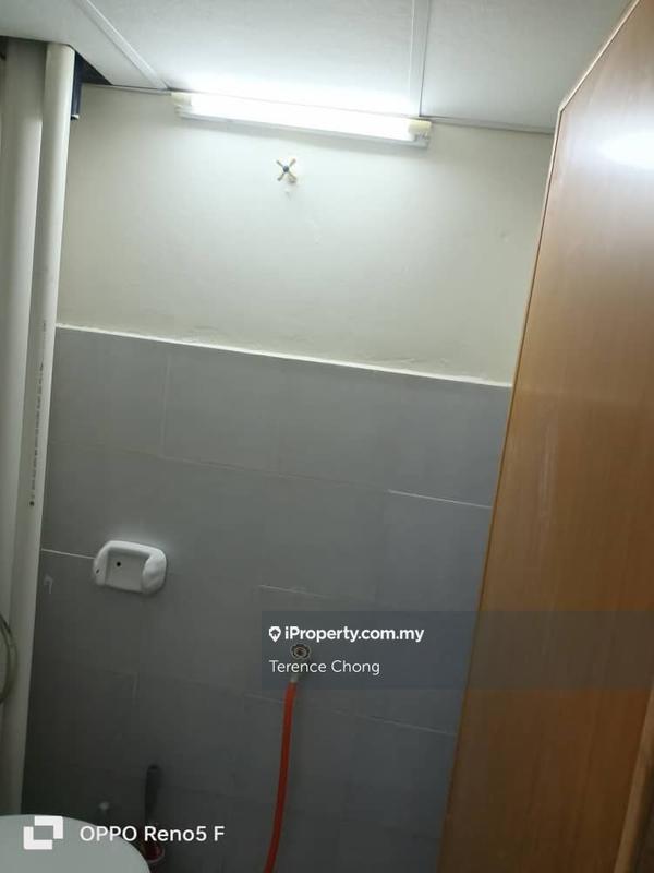 Rumah Pangsa untuk Dijual di Damai Utama oleh Terence Chong - iProperty.com.my