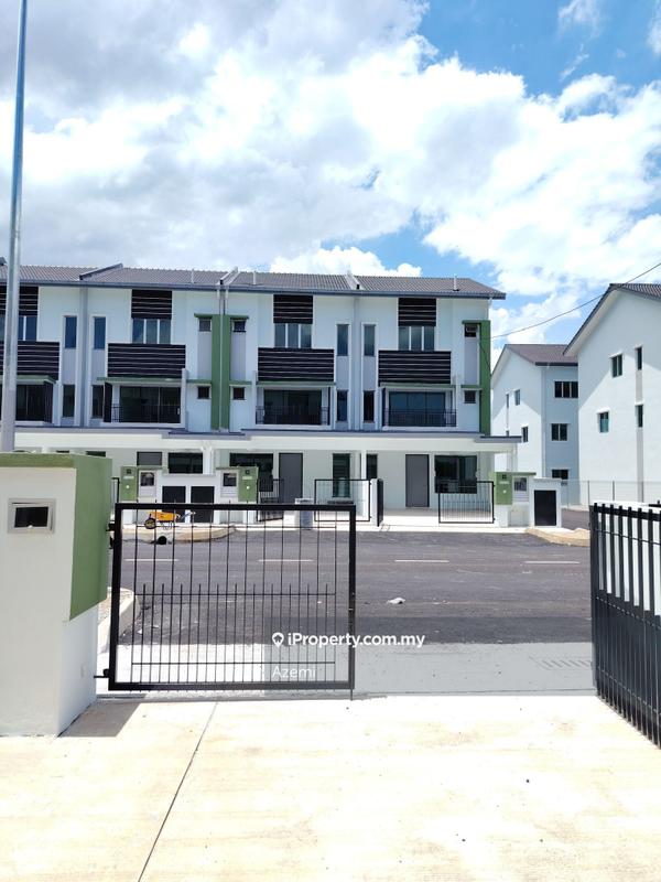 Rumah Teres 3-Tingkat untuk Dijual di Antara Gapi, Ulu Yam oleh Azemi - iProperty.com.my