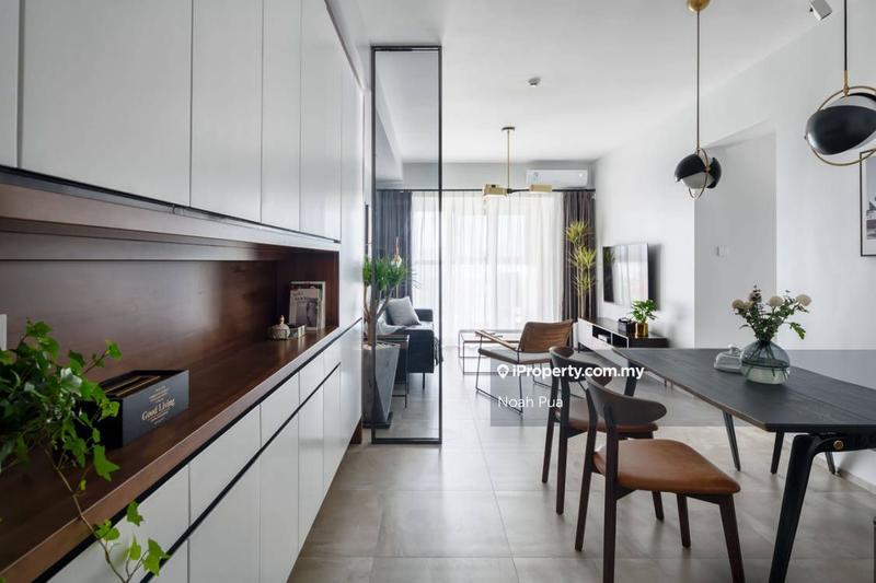 For Sale - Twin Tower Residence