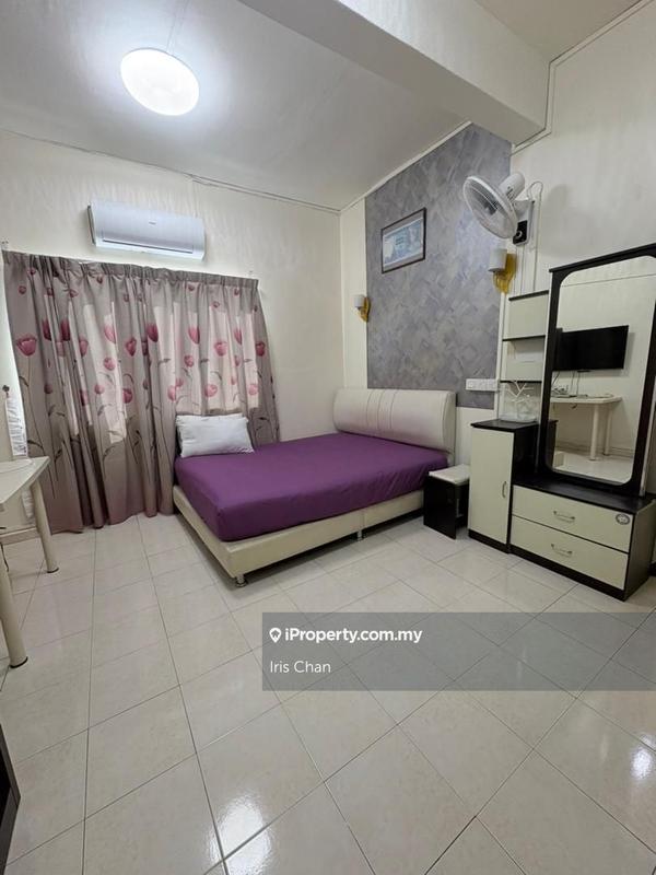 For Rent - Bailey's Court