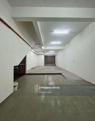 For Sale - Gnd & 1st Floor Shop Lot for Sale at Pelabuhan Klang