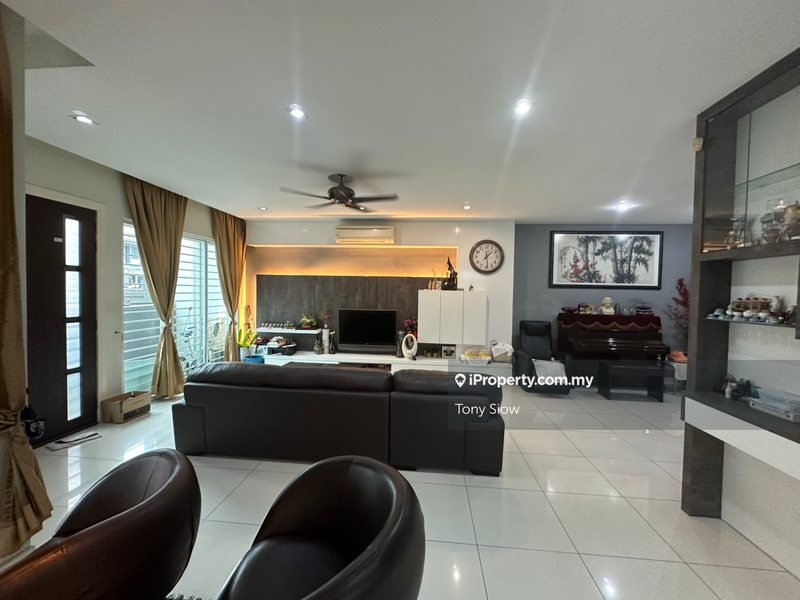 Bungalow House for Sale in USJ Heights, Subang Jaya by Tony Siow - iProperty.com.my