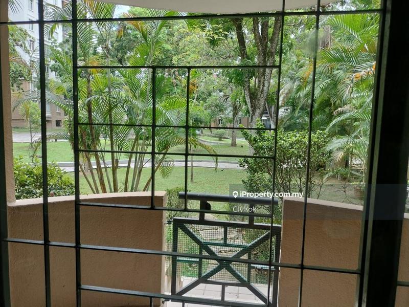 Kondominium untuk Dijual di Bungaraya Condominium oleh Ivan Kok - iProperty.com.my