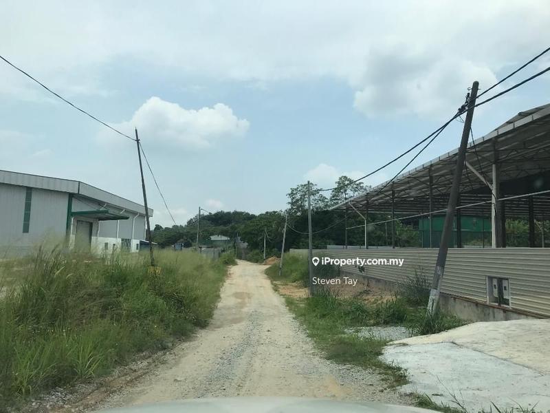 For Rent - Semenyih Flat Land Zoned industry