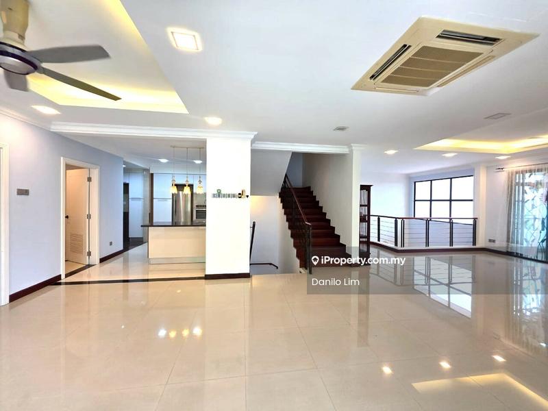 Rumah Berkembar untuk Dijual di Bandar Damai Perdana, Cheras oleh Danilo Lim - Living Room - iProperty.com.my