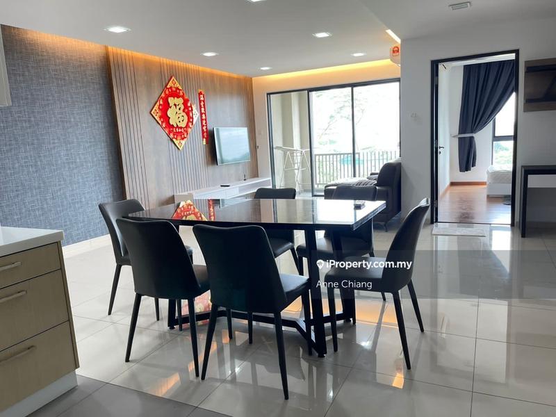 For Sale - Molek Pine 4