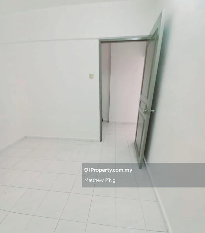 Pangsapuri untuk Dijual di Taman Pekaka Block 31 oleh Matthew P'Ng - iProperty.com.my