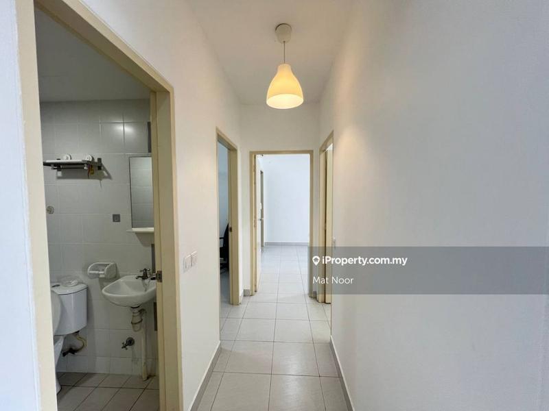 Pangsapuri untuk Dijual di Seri Intan Apartment oleh Mat Noor - iProperty.com.my