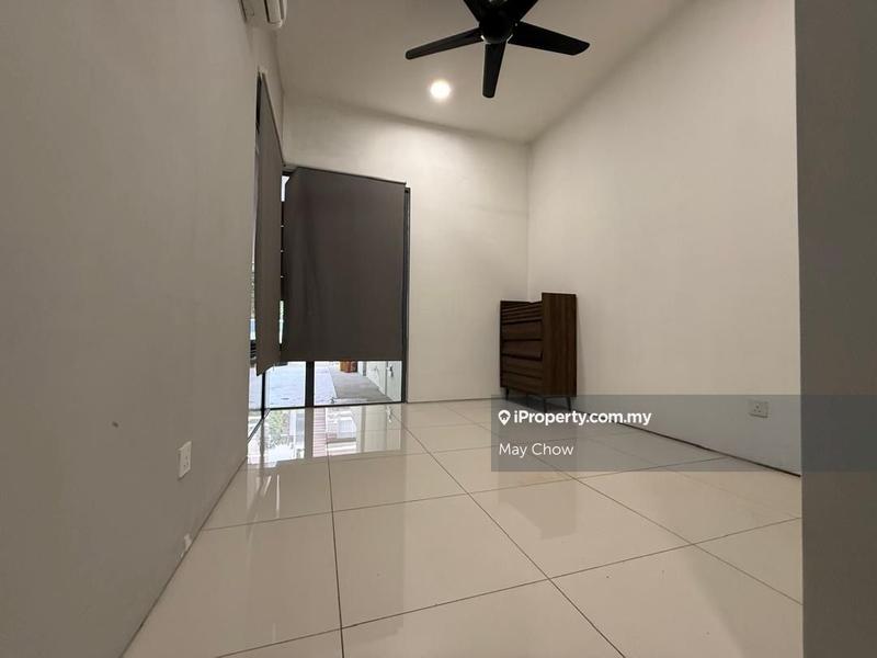 Townhouse for Sale in The Vale, Damansara Damai by May Chow - iProperty.com.my