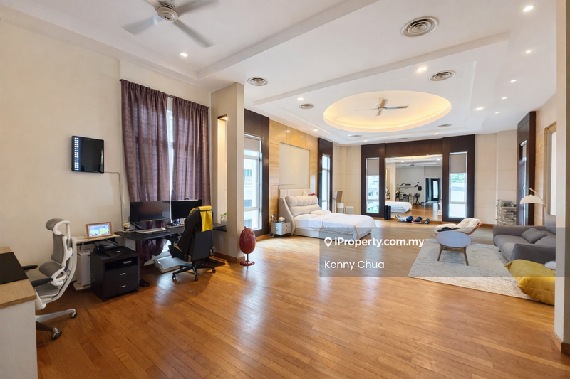 Bungalow House for Sale in Glenmarie Court, Glenmarie by Kenny Chua - Bedroom - iProperty.com.my