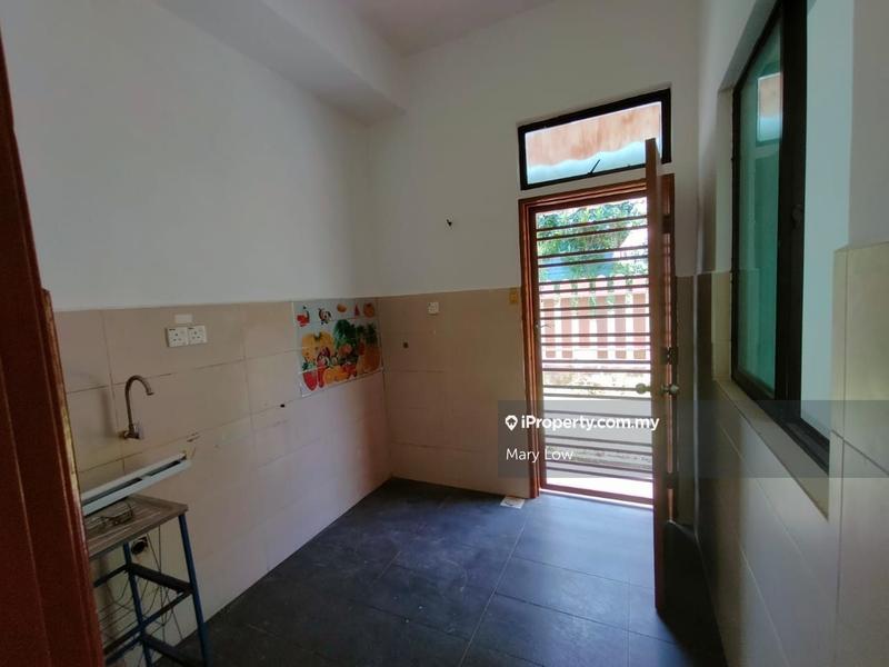 Cluster House for Sale in Taman Saujana Indah 1 Storey Semi-D Cluster House, Bukit Katil by Mary Low - iProperty.com.my