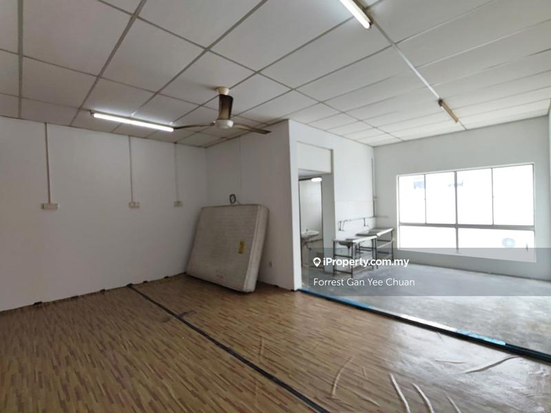 Shop for Sale in Bandar Parklands, Klang, Klang by Forrest Gan Yee Chuan - iProperty.com.my