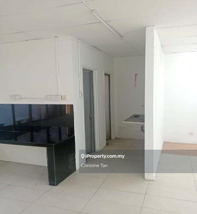 Kedai untuk Disewa di Pusat Bandar Rawang, Rawang oleh Christine Tan - iProperty.com.my