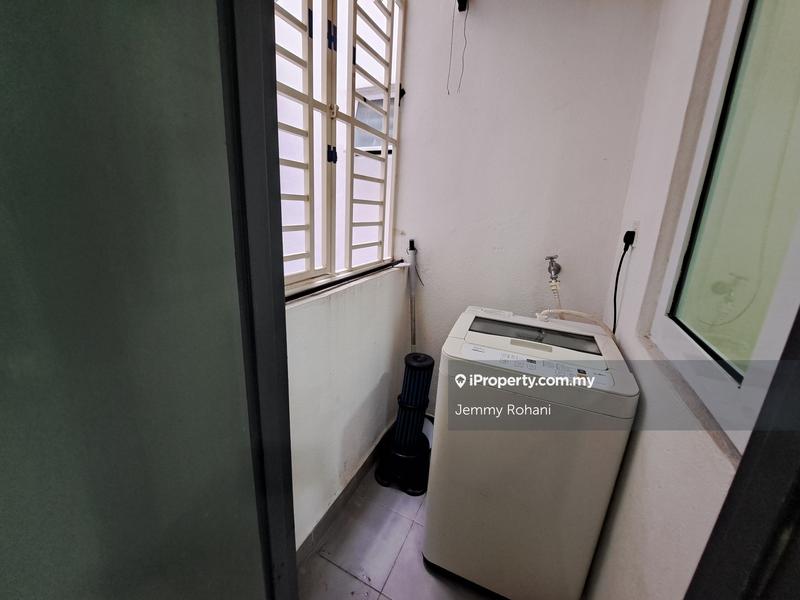 Service Residence for Sale in Mesahill by Jemmy Rohani - iProperty.com.my