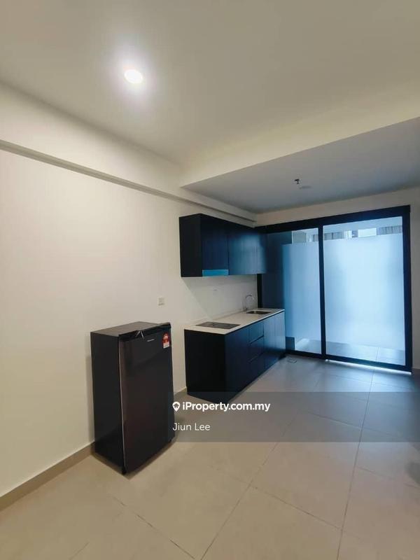 Service Residence for Sale in Flexus Signature by Jiun Lee - iProperty.com.my