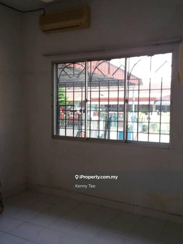 1-storey Terraced House for Sale in Taman Widuri Indah, Senawang by Kenny Tee - iProperty.com.my