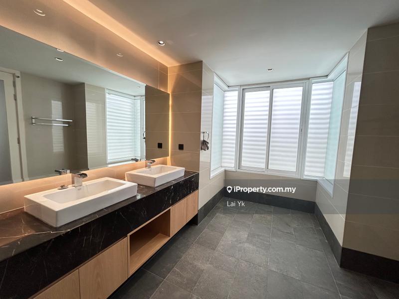 Rumah Berangkai 3 Tingkat untuk Dijual di Putra Heights, Subang Jaya oleh Lai Yk - iProperty.com.my