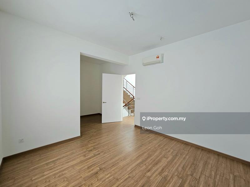 3-storey Terraced House for Sale in Telok Panglima Garang, Selangor by Leon Goh - iProperty.com.my