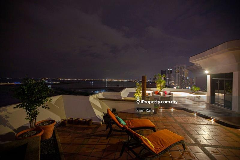 For Sale - Marina Bay Condominium