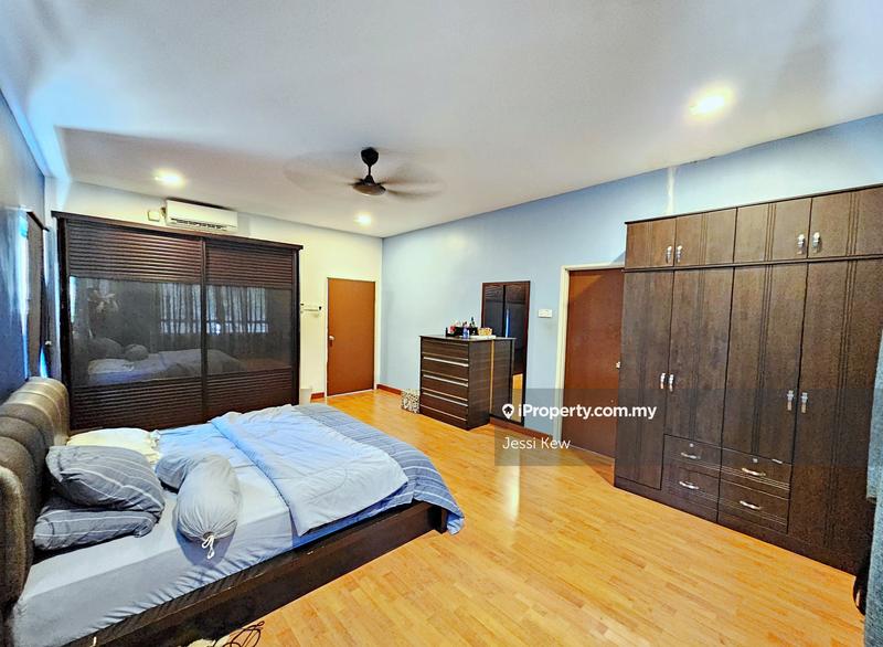Semi-Detached House for Sale in Hijauan Residence, Ulu Langat by Jessi Kew - iProperty.com.my