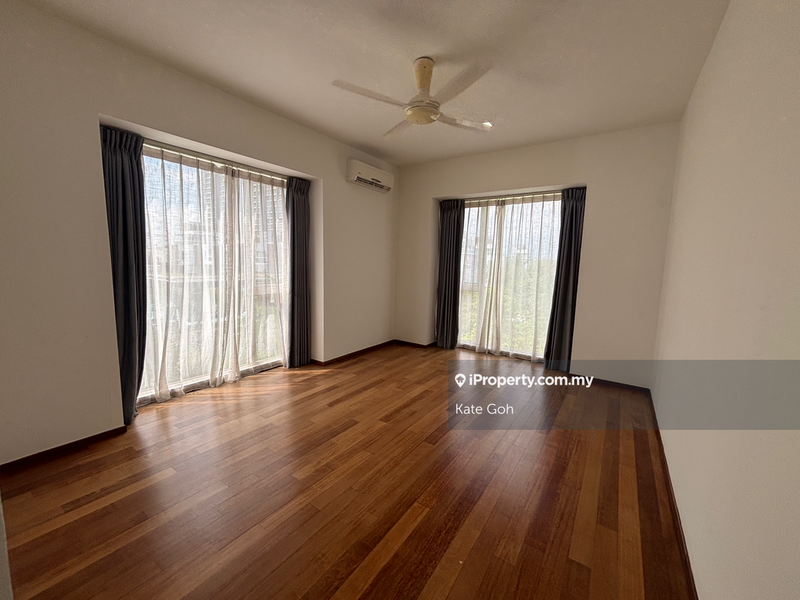 Bungalow House for Sale in Lakefront Villa, Cyberjaya by Kate Goh - iProperty.com.my