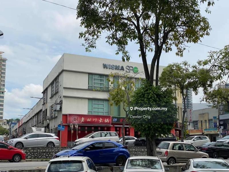 Shop for Sale in Taman Bukit Serdang, Seri Kembangan by Dexter Ong - iProperty.com.my
