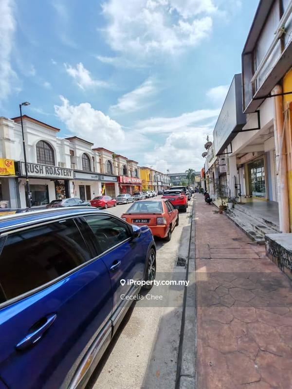 Kedai untuk Disewa di Mutiara Damansara, Selangor oleh Cecelia Chee - iProperty.com.my