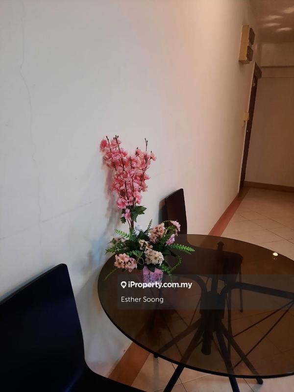 Condominium for Sale in Perdana Exclusive by Esther Soong - iProperty.com.my