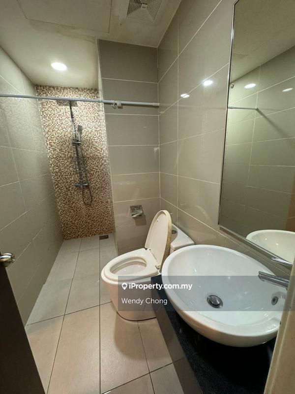 Service Residence for Sale in D'Latour by Wendy Chong - iProperty.com.my