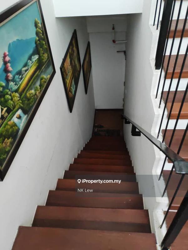 Residensi Servis untuk Disewa di Centrio Pantai Hillpark oleh NK Lew - iProperty.com.my