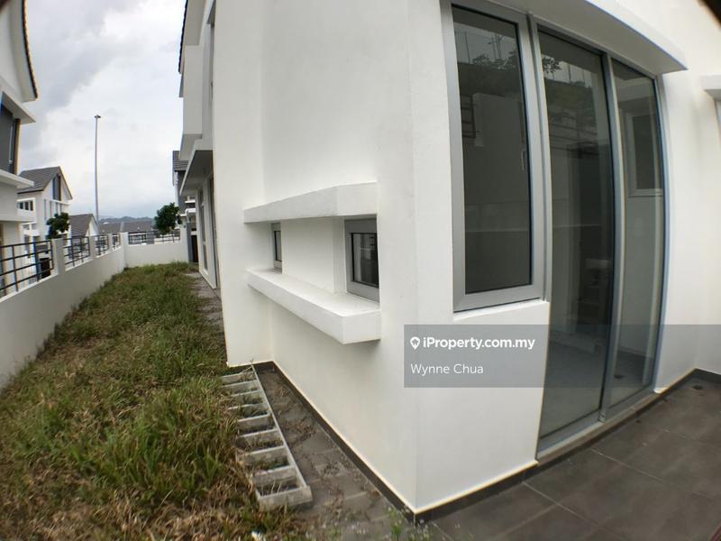 Rumah Berangkai 2 Tingkat untuk Dijual di Kota Emerald, Rawang oleh Wynne Chua - iProperty.com.my