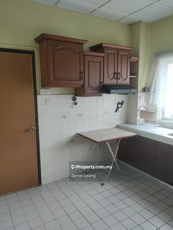 Pangsapuri untuk Dijual di Putra Apartment oleh Jamie Leong - iProperty.com.my
