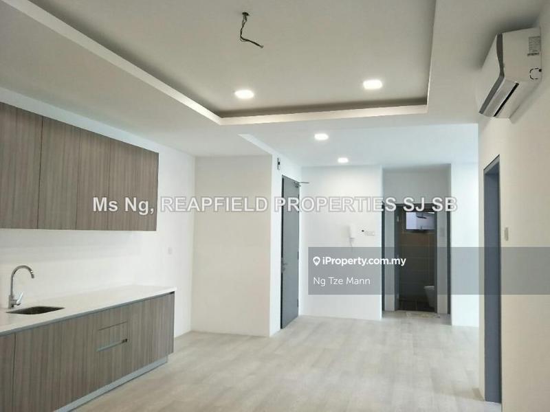 Condominium for Sale in Lakefront Residence by Ng Tze Mann - dining - iProperty.com.my