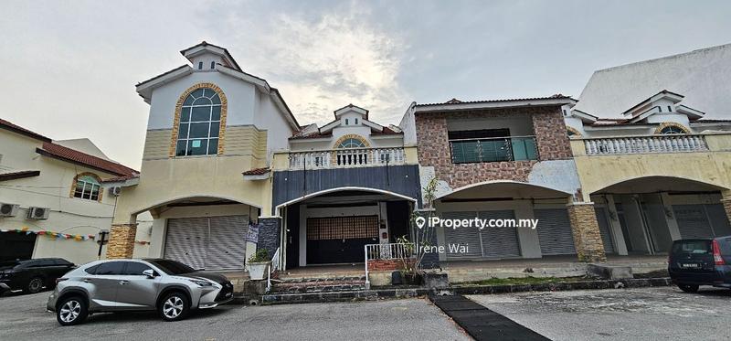 Kedai untuk Dijual di Lumut Marina Island Pangkor, Lumut oleh Irene Wai - iProperty.com.my