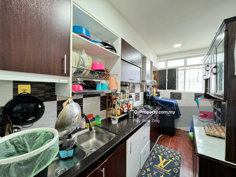 Condominium for Sale in The Zest @ Kinrara 9 by Tey Siew Zing - iProperty.com.my