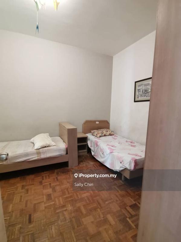 Pangsapuri untuk Dijual di Bayu Emas Apartments oleh Sally Chin - iProperty.com.my