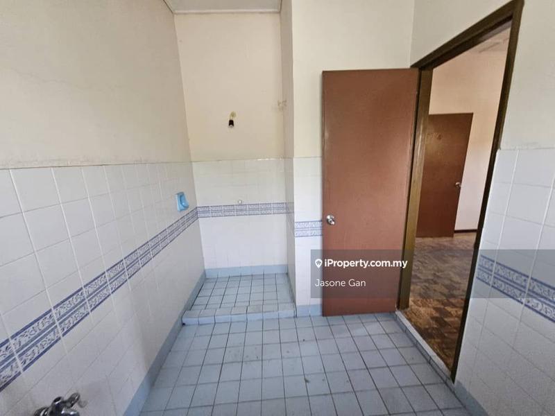Rumah Berangkai 2 Tingkat untuk Dijual di Taman Cheng Perdana, Cheng oleh Jasone Gan - iProperty.com.my